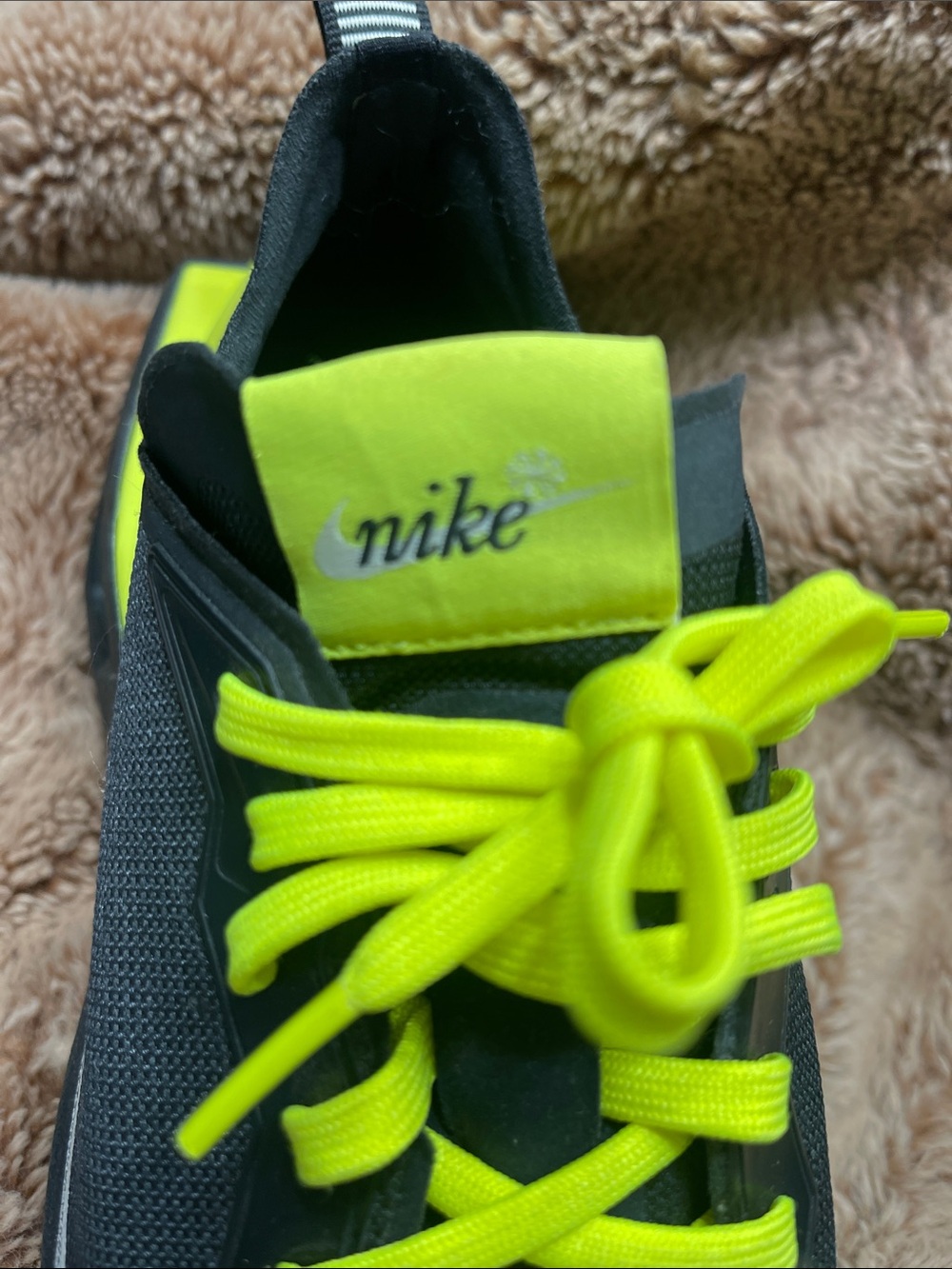 Nike Women’s Black & Neon Green Athletic Sneakers - Picture 2 of 7